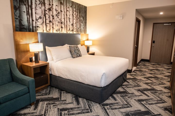 Room 14 of 27