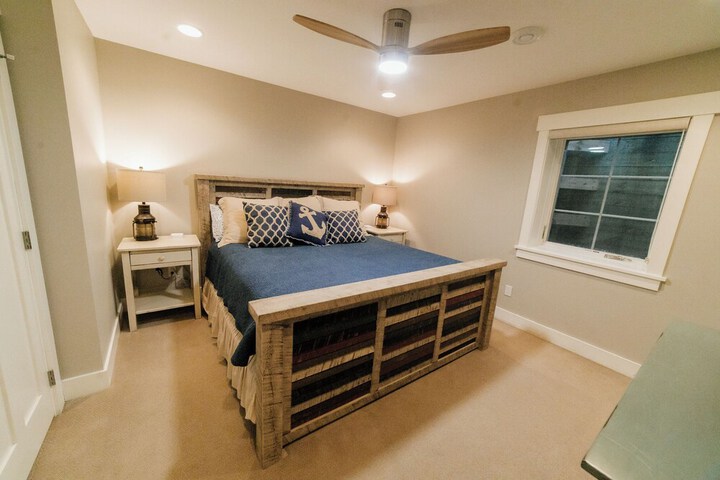 Room 78 of 230