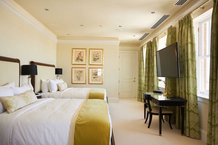 Room 15 of 39