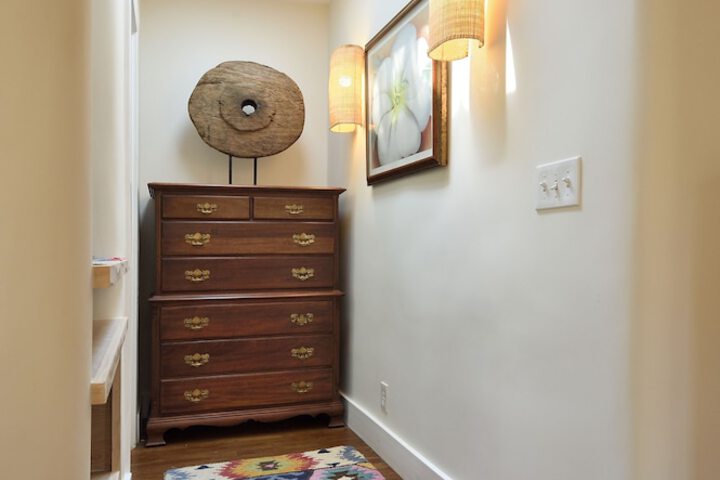 Room 60 of 151