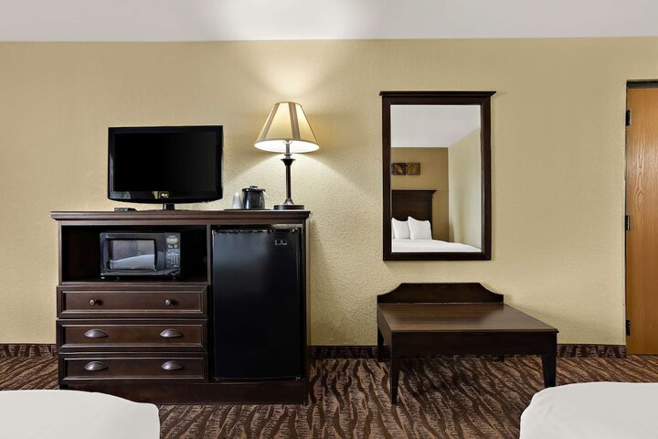Room 45 of 62