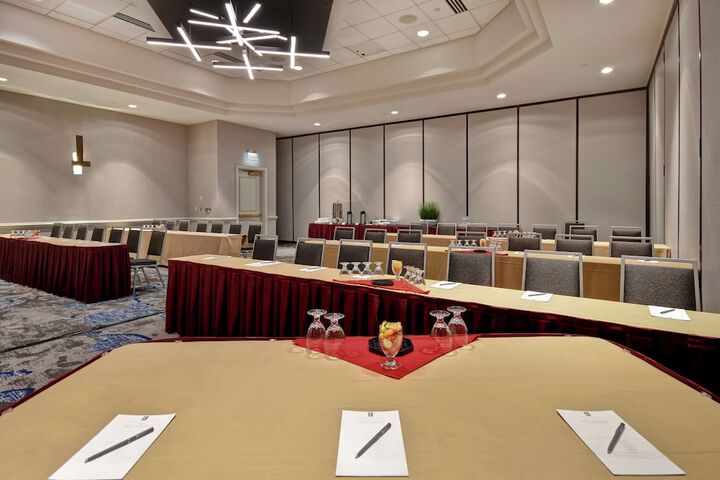 Embassy Suites Charleston