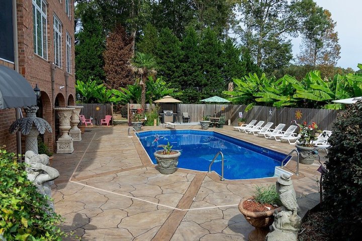 Pool 6 of 75