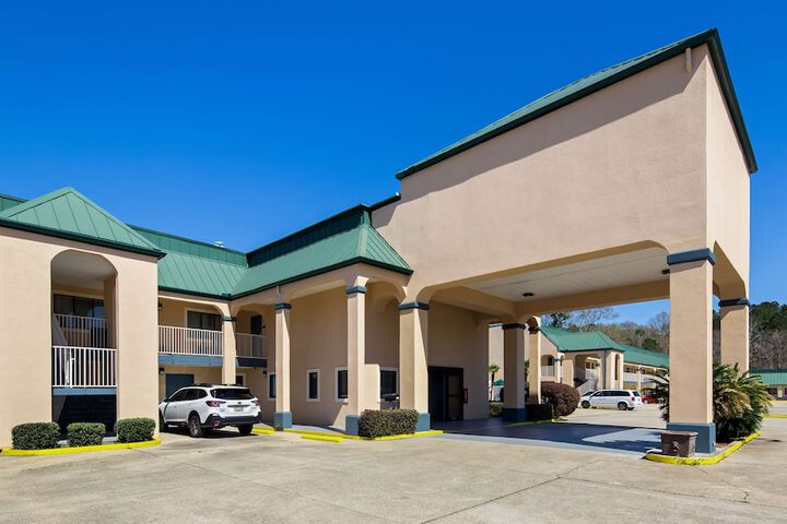 SureStay Plus Hotel by Best Western Hammond