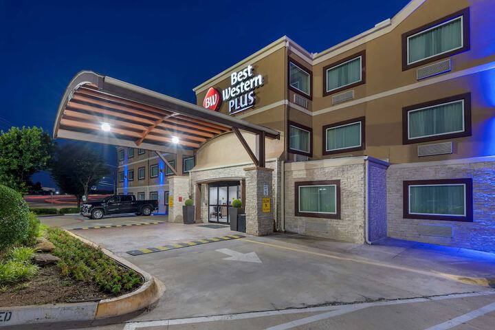 Hotel 3 of 36