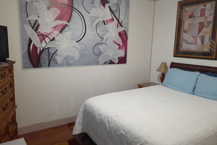 Room 34 of 46