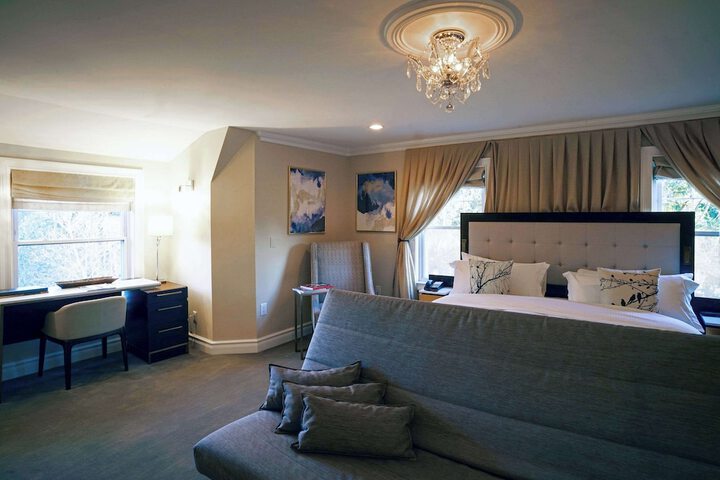 Room 78 of 117