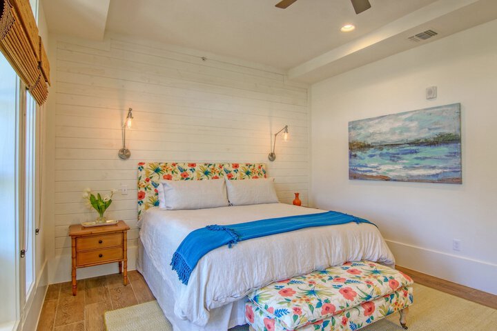 Room 42 of 53