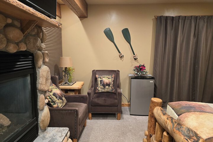 Buffalo Peaks B & B