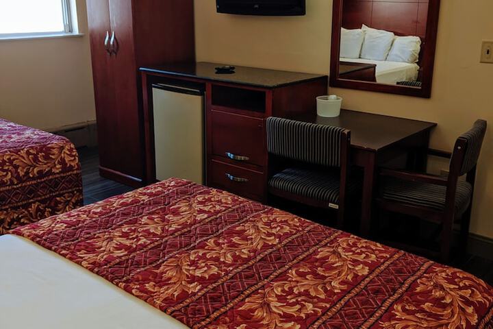 Room 7 of 26