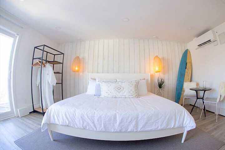 Room 50 of 62