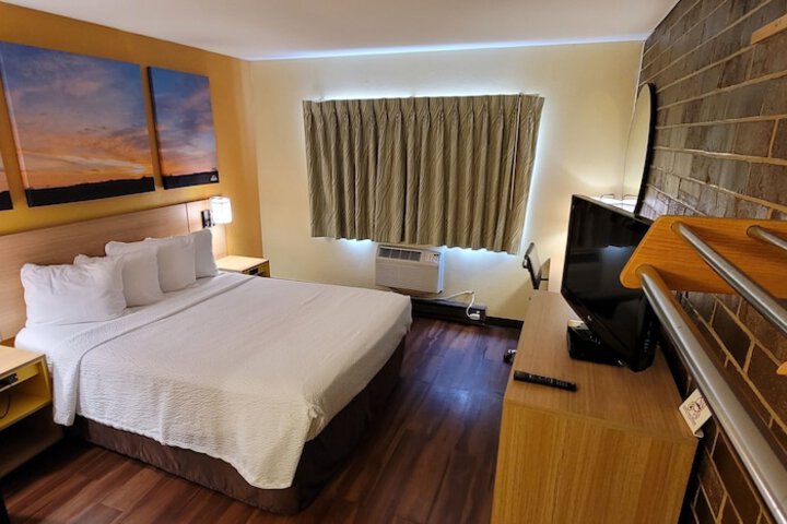 Room 22 of 56