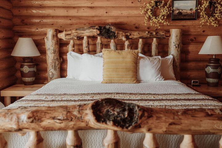Bryce Canyon Log Cabins