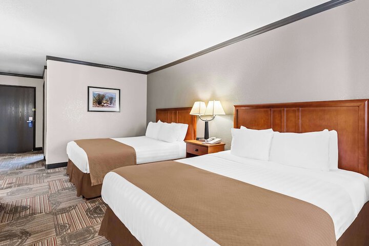 Room 22 of 29