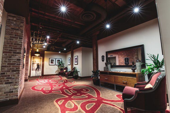 Ballroom/Hall 30 of 36