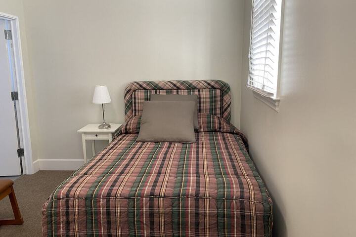 COLUMBUS RESIDENCE