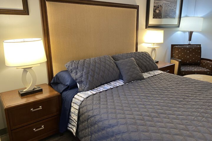 Room 11 of 13