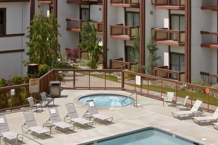Red Lion Hotel Wenatchee City Center