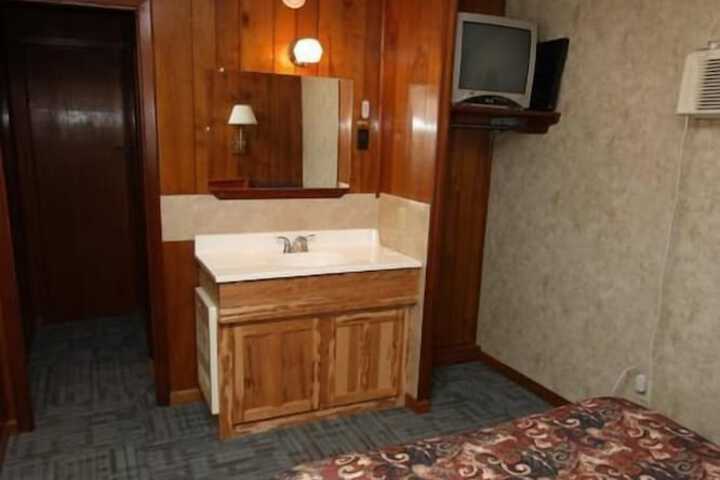 Room 31 of 44