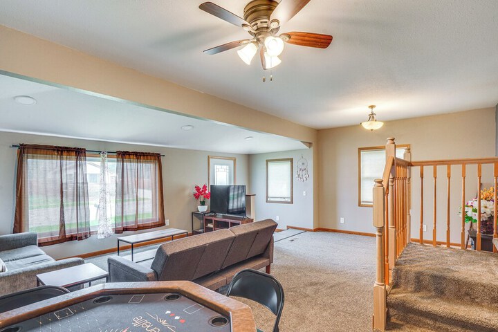 Serene Devils Lake House w / Deck + Fire Pit!