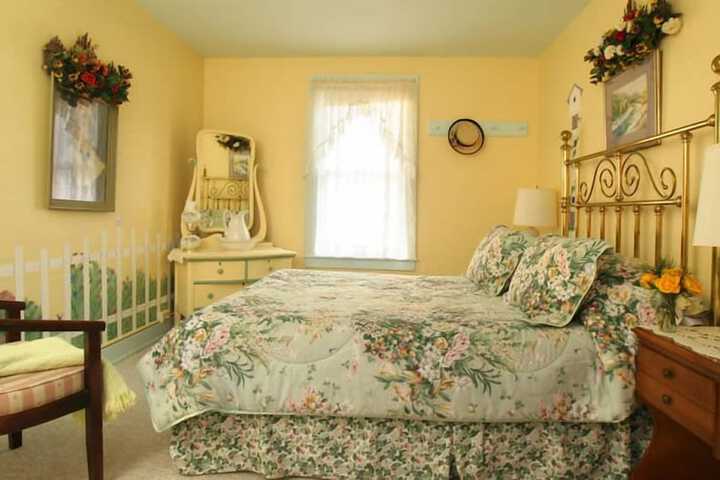 Room 29 of 40