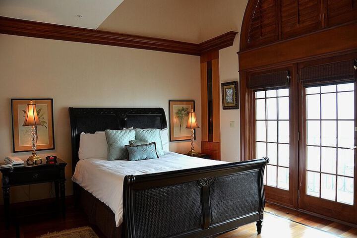 The Flanders Hotel