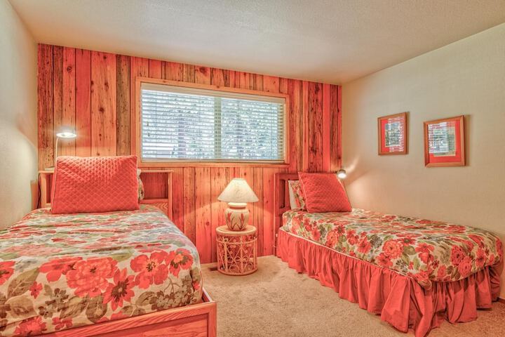 Room 22 of 42