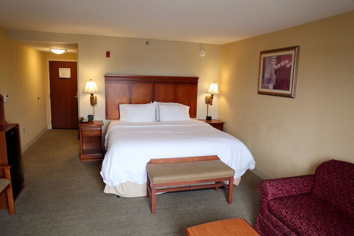 Room 27 of 41