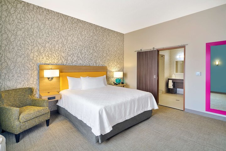 Room 15 of 35