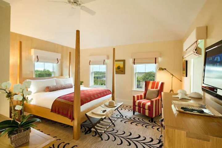 White Elephant Hotel