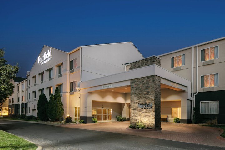 Hotel 4 of 23