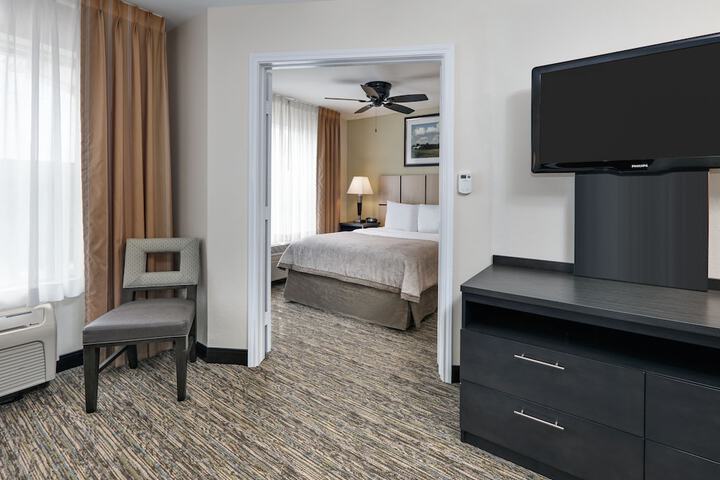 Room 29 of 33