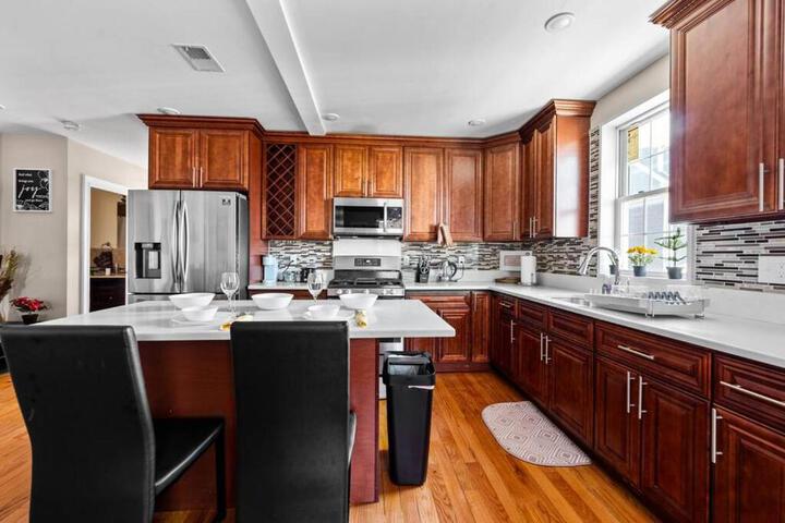 555-2 6BR Quincy - Spacious Apt near Boston - Perry Beach