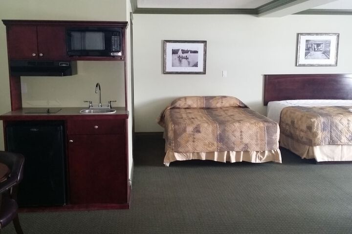 Room 20 of 28