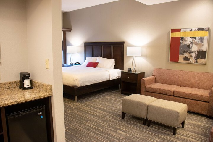 Room 18 of 40