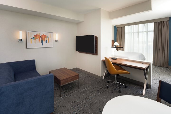 Room 14 of 41