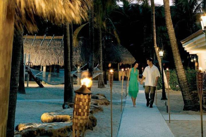 Lago Mar Beach Resort & Club