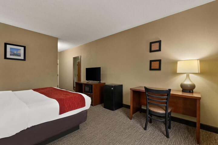 Comfort Inn Bordentown near NJ Turnpike