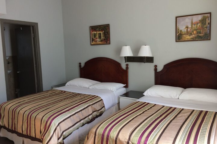 Room 26 of 39