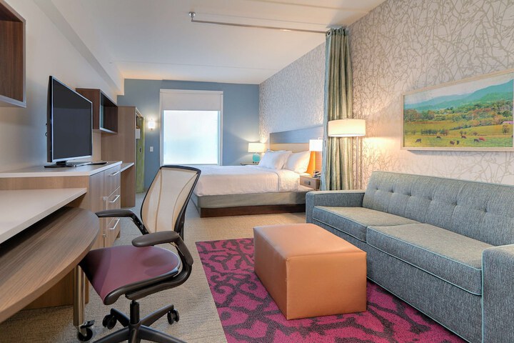 Room 16 of 51