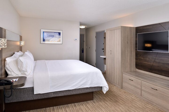 Room 10 of 41