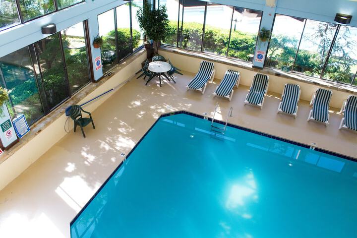 Pool 9 of 30