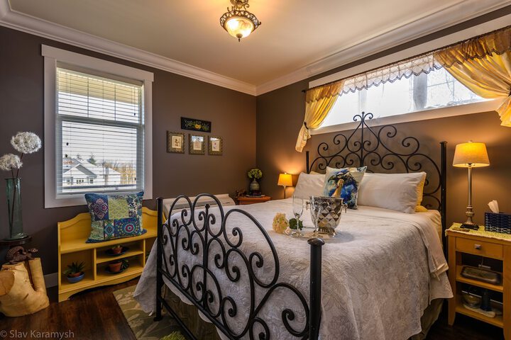 Brookside Inn Boutique Hotel