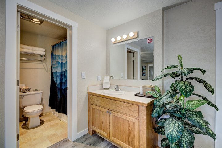 Room 4 of 21