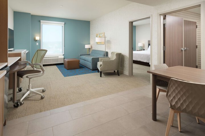 Room 30 of 42