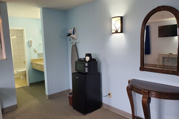 Room 21 of 30