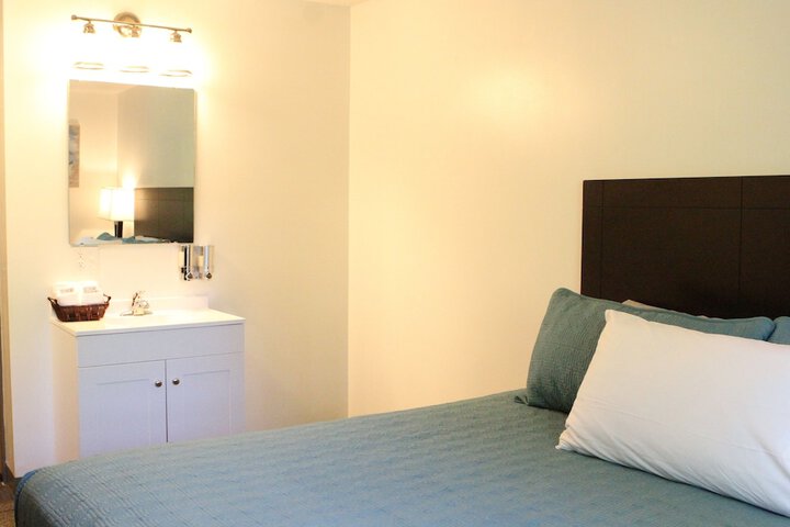 Room 38 of 83