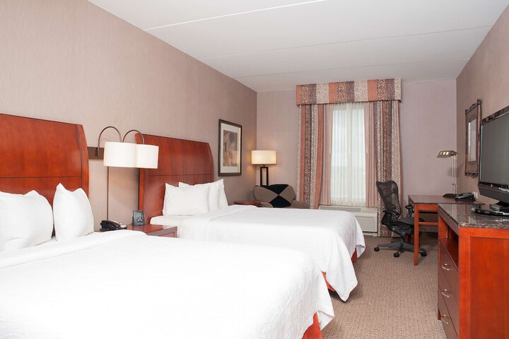 Room 16 of 44