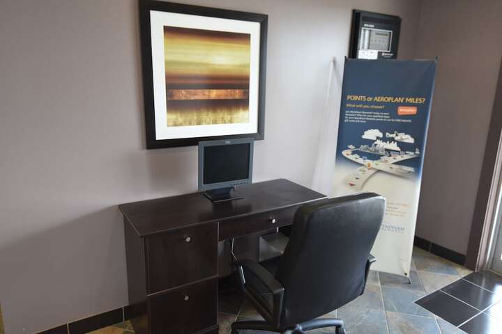 Business Center 26 of 26