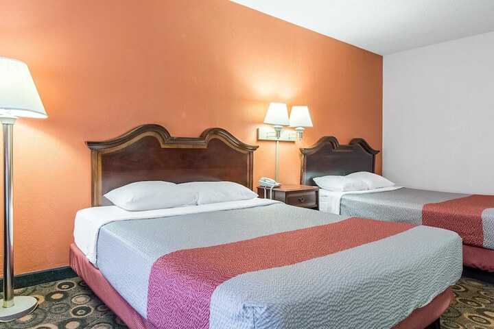 Motel 6 Hope AR
